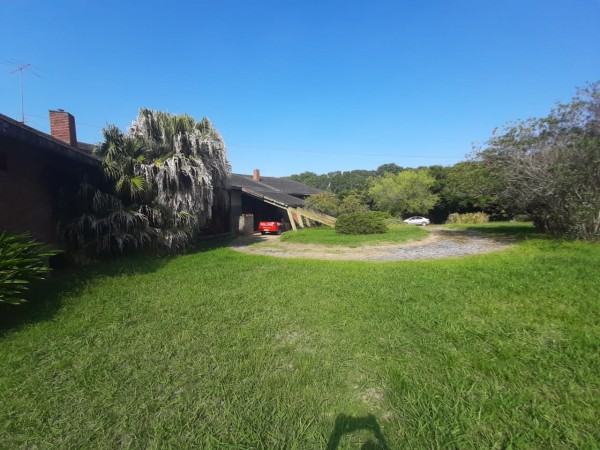 CASA EN VENTA  CON SALIDA AL RIO