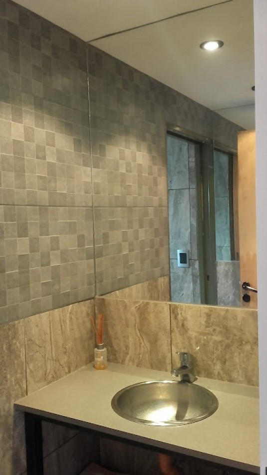 VENTA DEPARTAMENTO + SALON -EN PLANTA BAJA 
