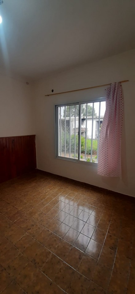 VENTA DE CASA - VILLA CONSTITUCION