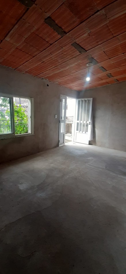 VENTA DE CASA - VILLA CONSTITUCION