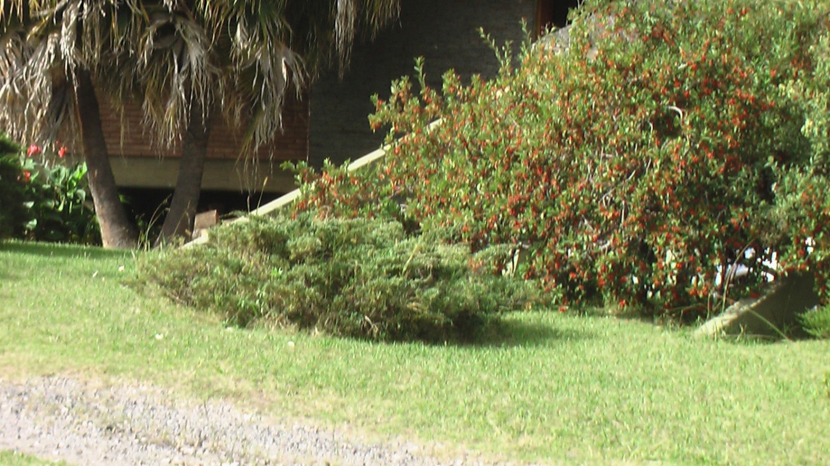 CASA EN VENTA  CON SALIDA AL RIO